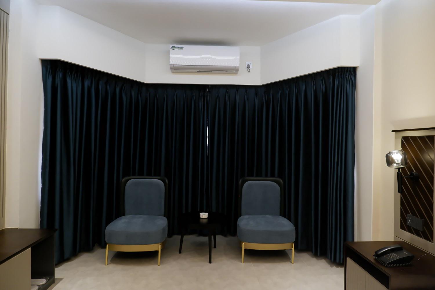 Executive Suite 3