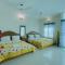 Deluxe Family Room 2