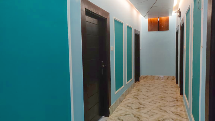 Gallery 6