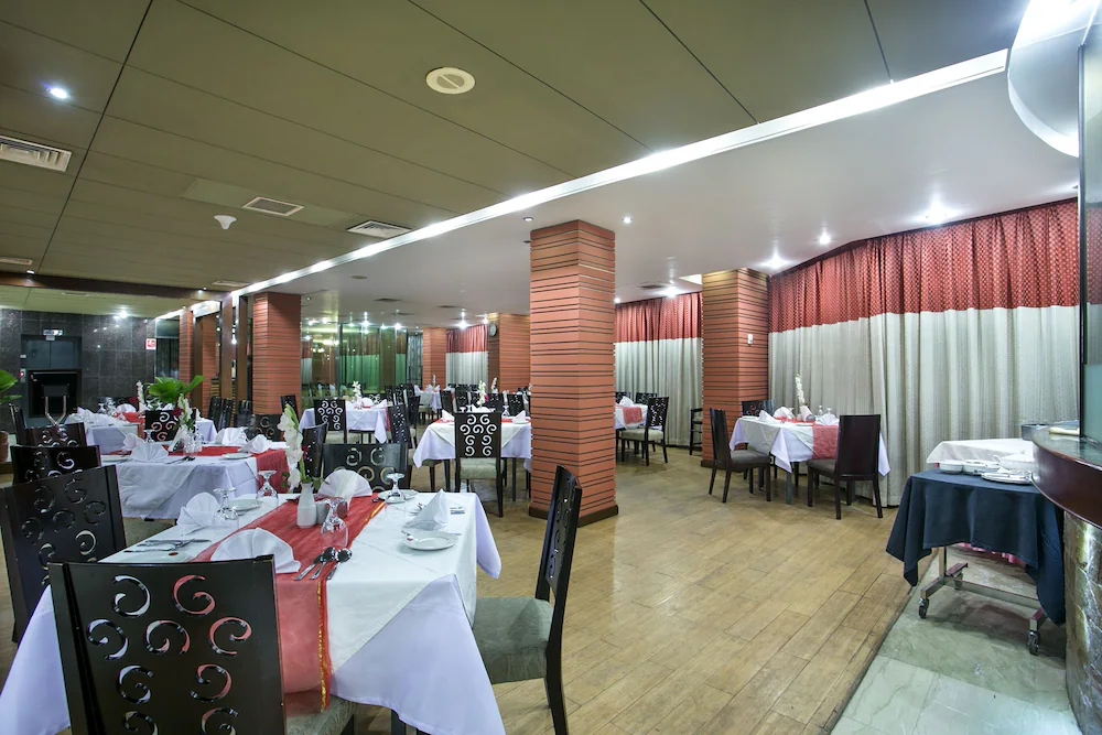 Gallery 6