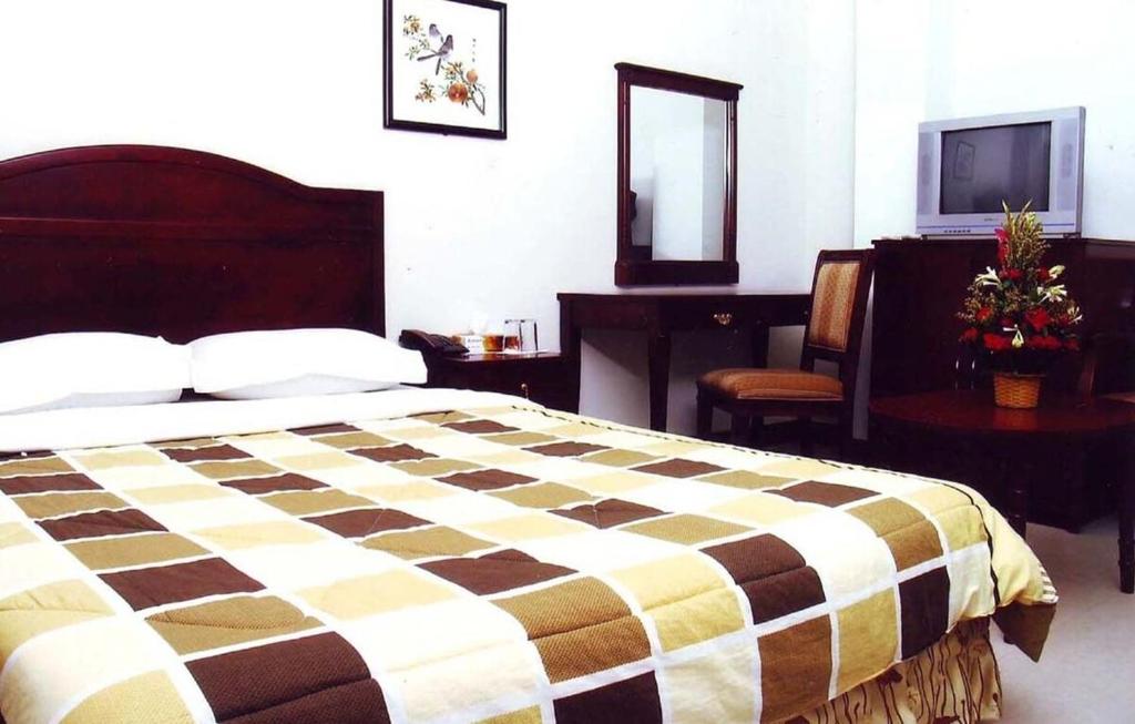 Deluxe Double Room 2