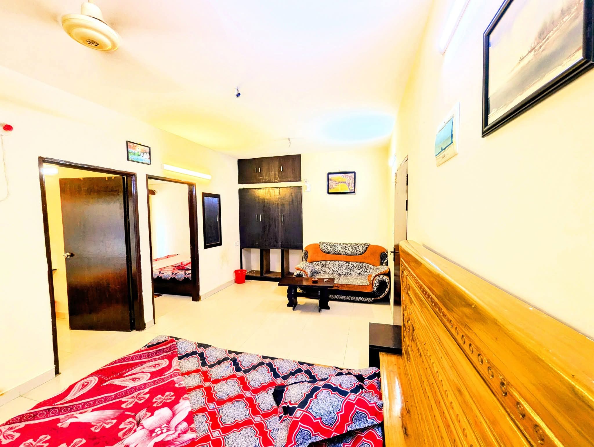 Connecting Room  3