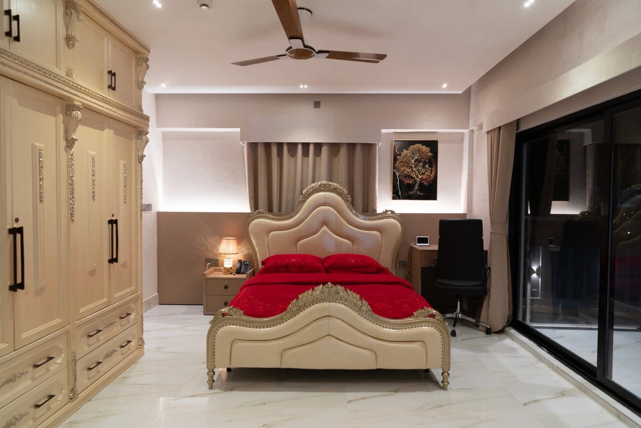 Gallery 3