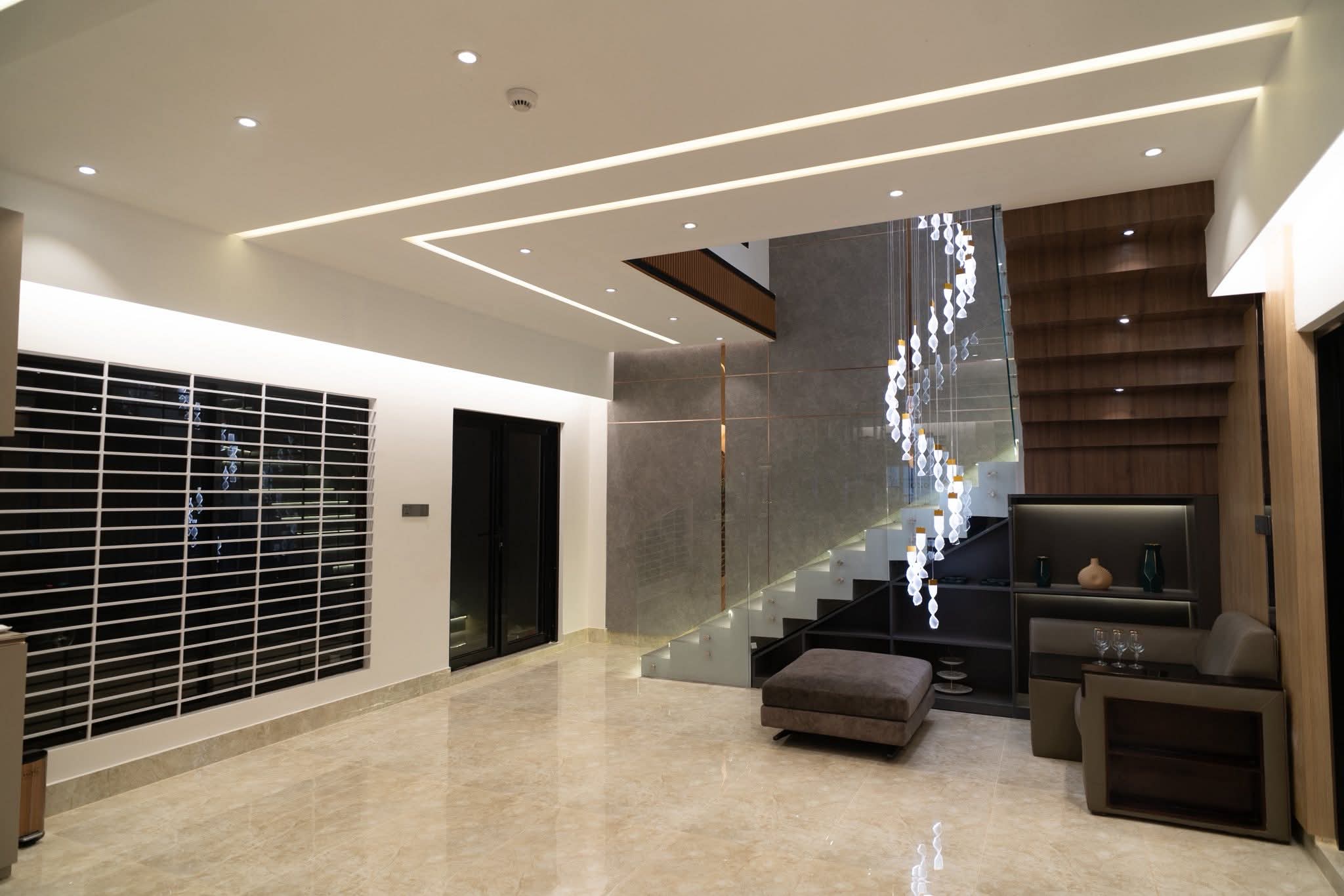 Gallery 8
