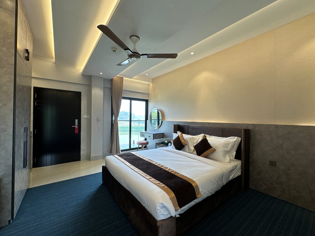 Executive Room 3