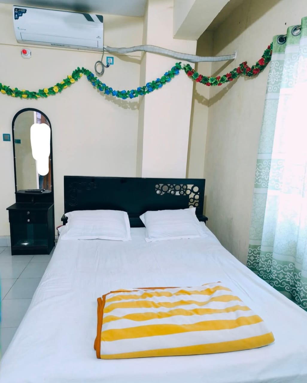 Dubai Guest House - Dhaka Hotel