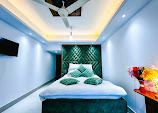 Couple Supirior Deluxe Sea View 5